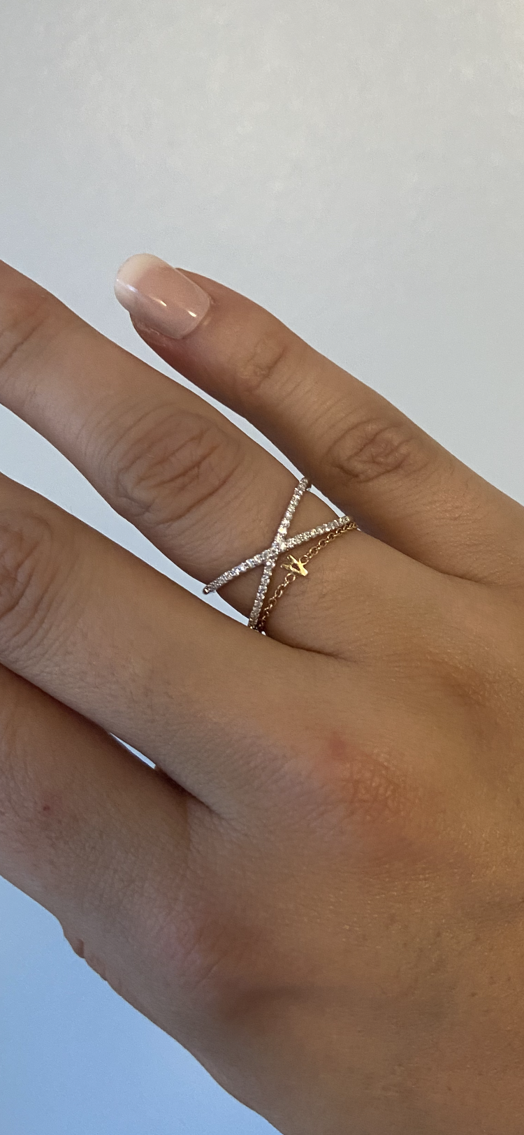 Criss-Cross Diamond Band